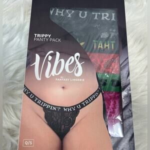 Fantasy Lingerie Vibes Trippy Panty Pack 3-Piece Lace Thongs NWT Plus Size